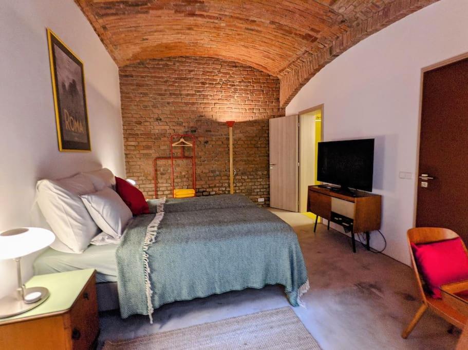 Romantic And Atypical Apartments In Prague'S Montmartre Esterno foto