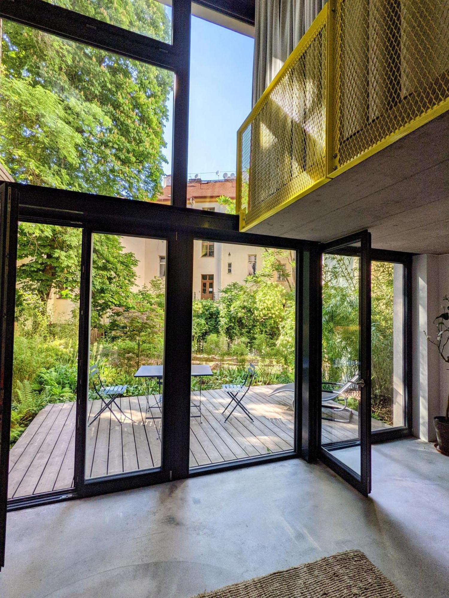 Romantic And Atypical Apartments In Prague'S Montmartre Esterno foto