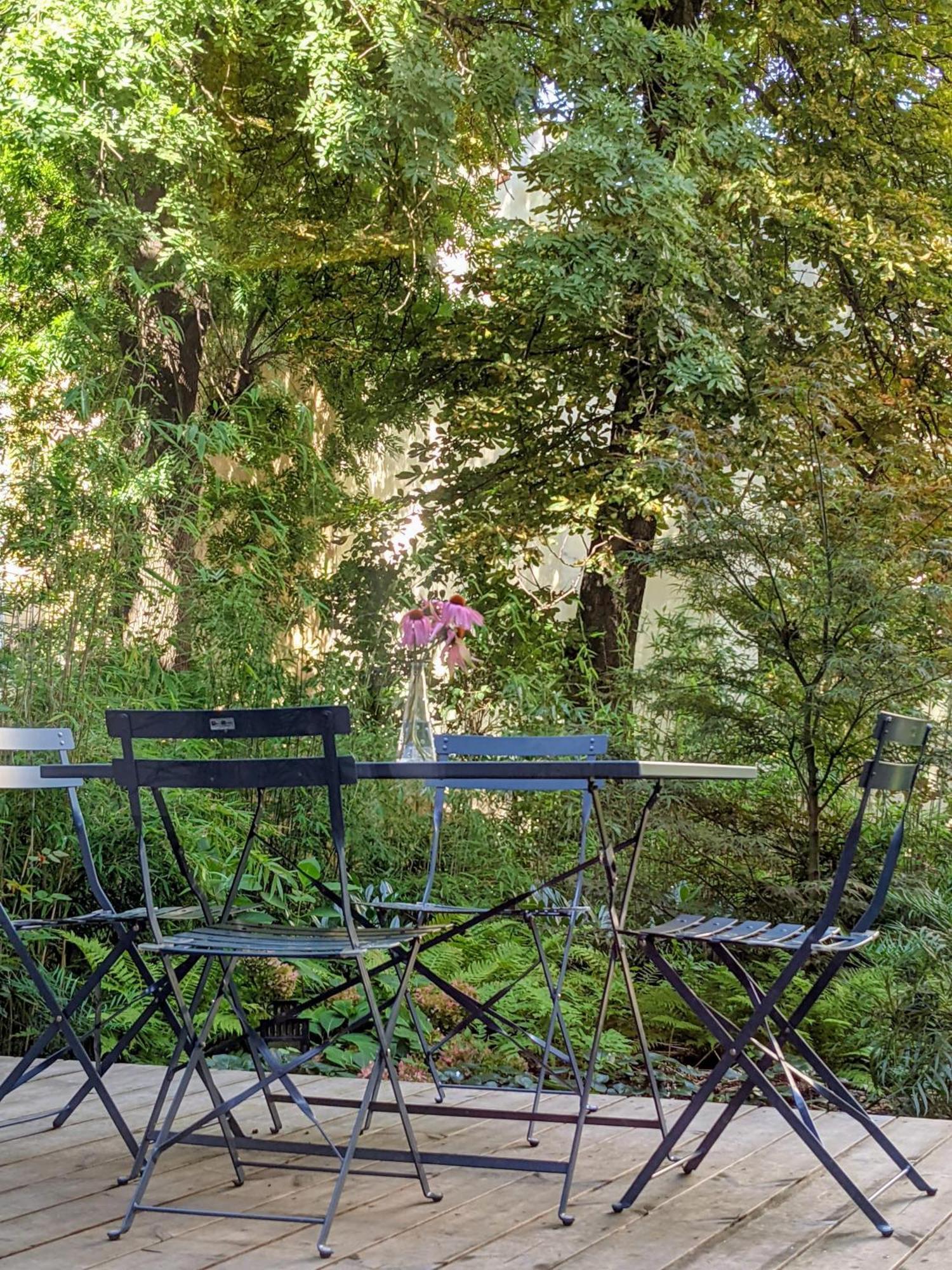 Romantic And Atypical Apartments In Prague'S Montmartre Esterno foto